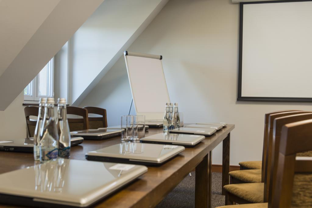 Sędziszów Małopolski Hotel - Restauracja Platan מראה חיצוני תמונה
